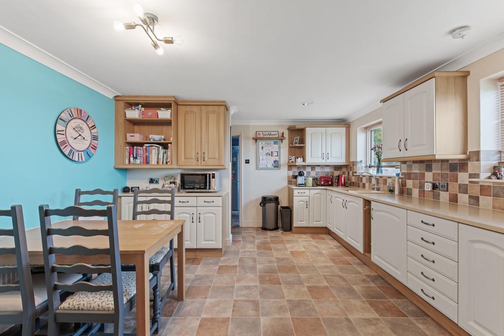 West End Road, Wyberton, Boston, PE21 4 bed detached house for sale £