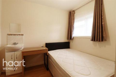 1 bedroom in a house share to rent, Wembley ParK