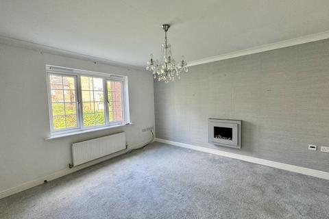 4 bedroom townhouse for sale, Radulf Gardens, Liversedge, WF15