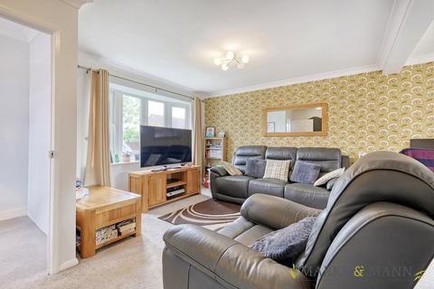3 bedroom property for sale, Kipling Way, Stowmarket, IP14