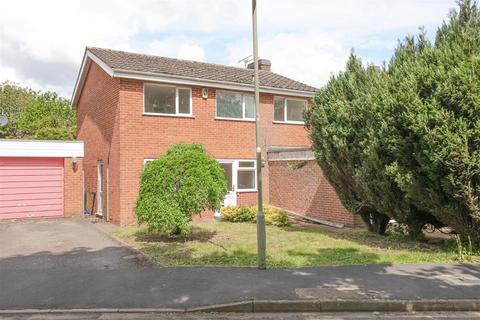 4 bedroom detached house for sale, Wheatley Close, Banbury, OX16 9TH