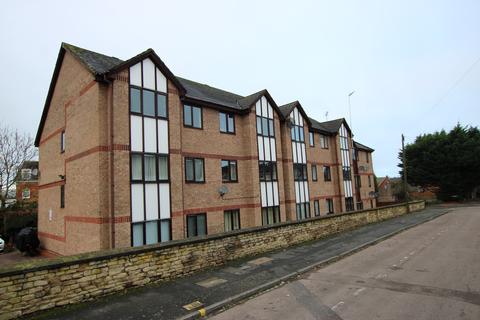 2 bedroom apartment to rent, North Street, Rushden NN10