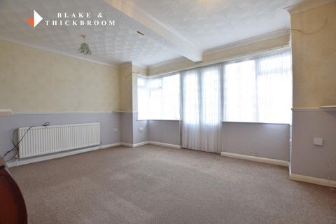 3 bedroom chalet for sale, Golf Green Road, Jaywick, Clacton-on-Sea