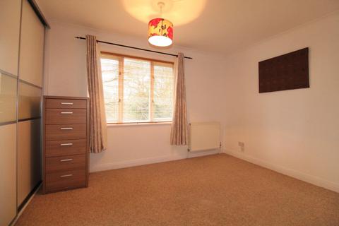 2 bedroom semi-detached house to rent, St. Anns Tower Mews, Kirkstall Lane, Kirkstall, Leeds, LS6