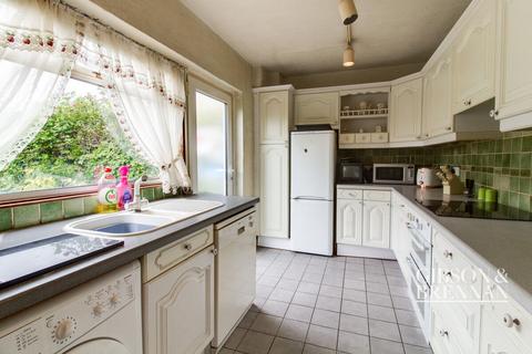 57 Church Road, Basildon, SS16 4AG