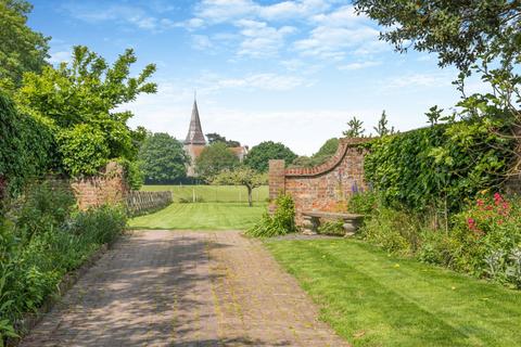 4 bedroom detached house for sale, Baye Lane, Ickham, Kent