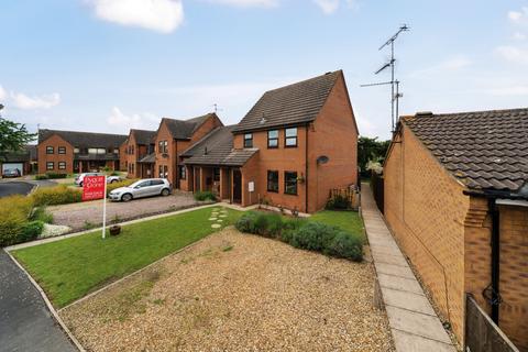 3 bedroom end of terrace house for sale, Cornfields, Holbeach, Spalding, Lincolnshire, PE12