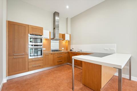 2 bedroom flat for sale, Southbrae Gardens, Flat 0/4, Jordanhill, Glasgow, G13 1UB