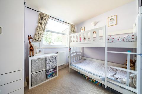 1 Queensgate Mews, Beckenham, BR3 4FP