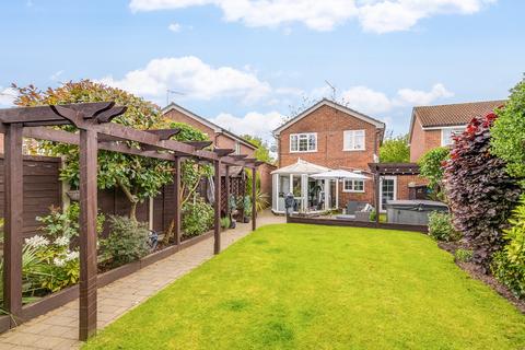 3 bedroom link detached house for sale, The Shaws, Welwyn Garden City, AL7