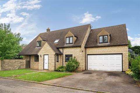 4 bedroom detached house for sale, Wootton End, Stonesfield, Witney