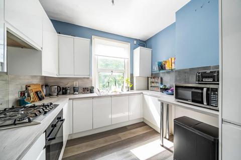 3 bedroom flat for sale, Maygrove Road, West Hampstead