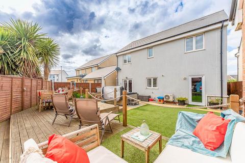 undefined, Glider Avenue, Haywood Village - Immaculately Presented Family Home