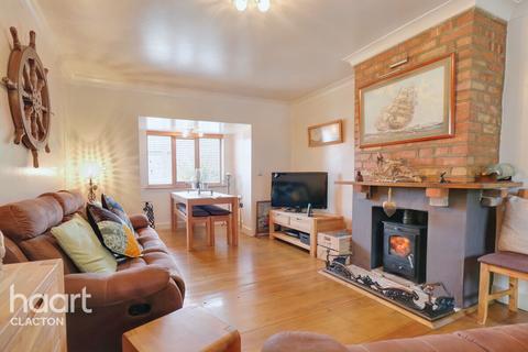 2 bedroom bungalow for sale, Greenway Close, Clacton-On-Sea