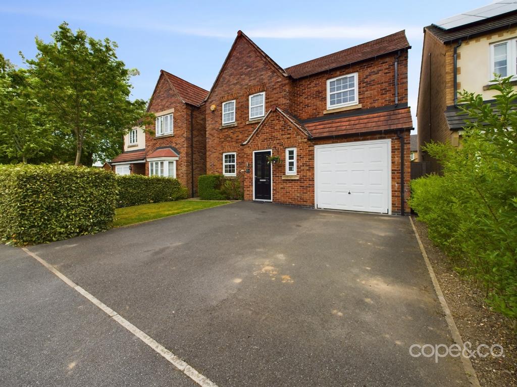 Jubilee Road, Shelton Lock, Derby... 4 bed detached house for sale £