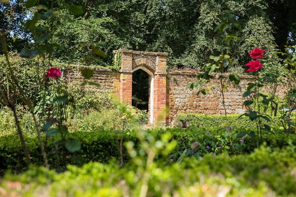 Walled Garden