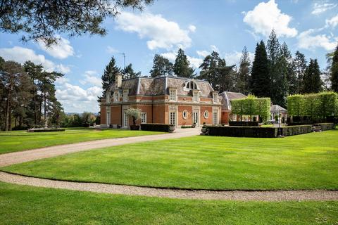undefined, Tilford, Farnham, Surrey, GU10