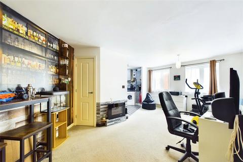 3 Boundary Place, Tadley, RG26 4PW
