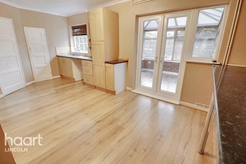 3 bedroom end of terrace house for sale, Hansards Drive, Wragby