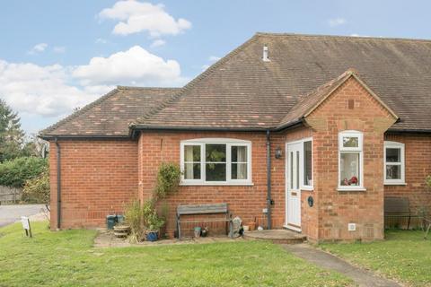 2 bedroom bungalow for sale, Thame,  Oxfordshire,  OX9