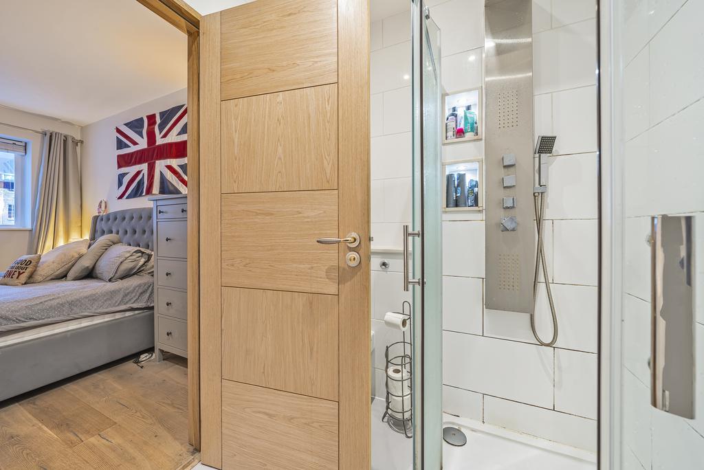 Ensuite Shower Room