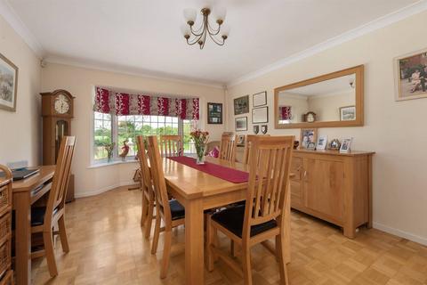3 bedroom detached house for sale, Chestfield Road, Chestfield, Whitstable