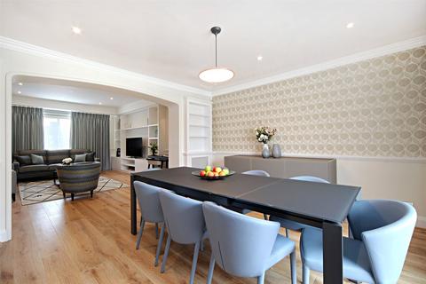 3 bedroom penthouse for sale, Chesham Place, London, SW1X