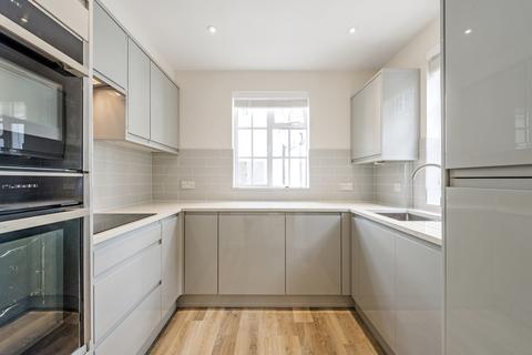 2 bedroom maisonette to rent, Clareville Street South Kensington SW7