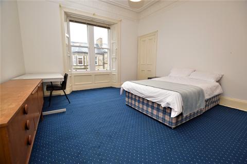 4 bedroom flat to rent, Polwarth Gardens, Edinburgh, EH11