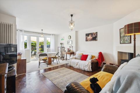 26 New Road, Bourne End, SL8 5BH