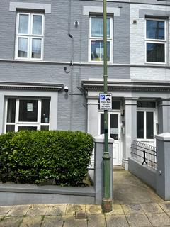 1 bedroom in a house share to rent, Room 4 13 Tregonwell Road, Bournemouth