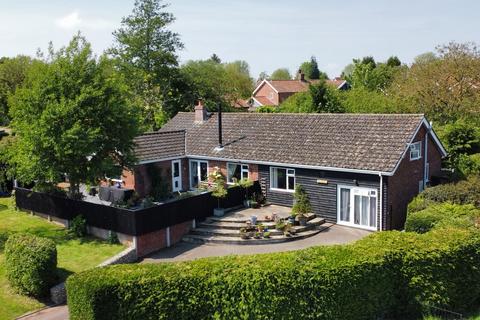 4 bedroom detached bungalow for sale, Gull Street, Fressingfield