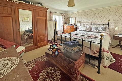 28 Exe View, Exminster, Exeter, EX6 8AL