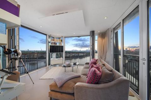 2 bedroom penthouse for sale, Dundee Wharf Limehouse E14