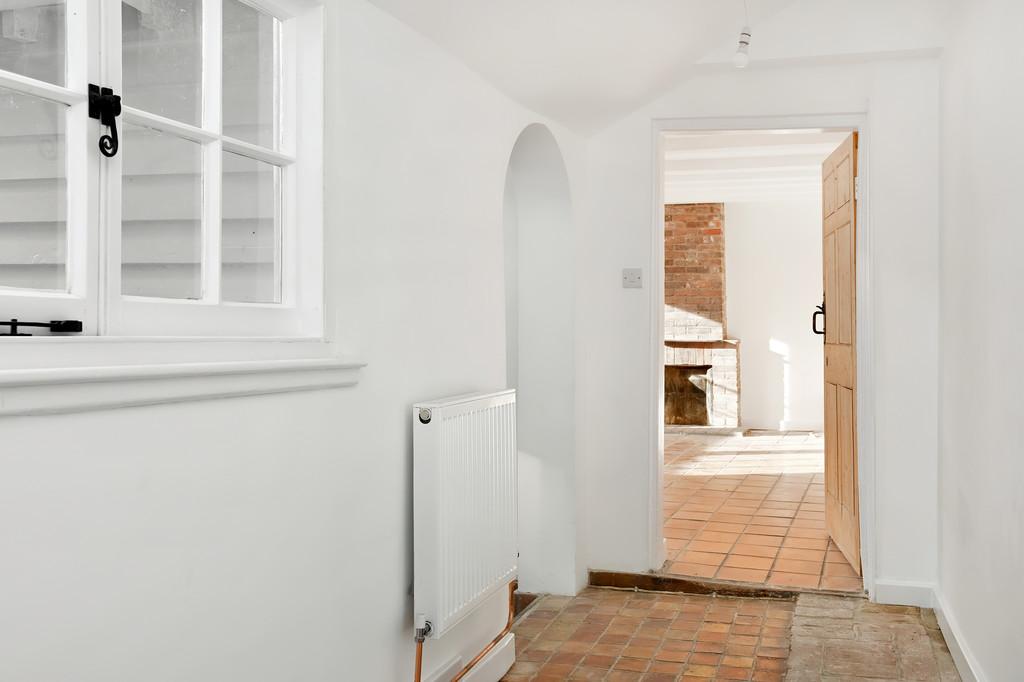 Swans-house-cottage-5-watchbell-street (5)