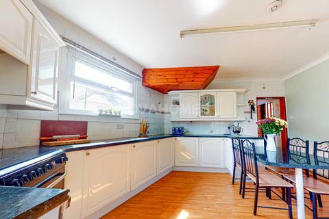 4 bedroom end of terrace house for sale, Belair Road, Plymouth PL2