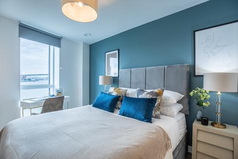 2 bedroom apartment to rent, Centenary Plaza, Southampton SO19