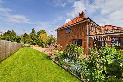 2 bedroom semi-detached house for sale, Church Road, Thetford IP24