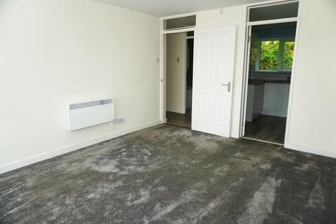 1 bedroom ground floor flat for sale, Kenilworth, East Kilbride G74