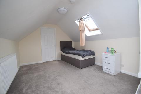 2 bedroom apartment to rent, Fore Street, North Petherton TA6