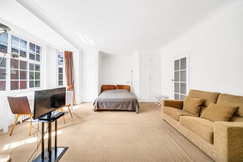 Studio for sale, Donovan Court, Chelsea SW10