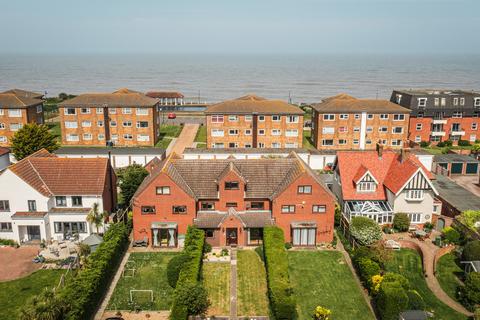 6 bedroom terraced house for sale, Sheringham