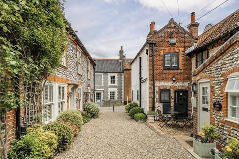 3 bedroom terraced house for sale, Blakeney, Holt