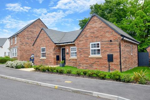 3 bedroom detached bungalow for sale, Orwell Road, Market Drayton
