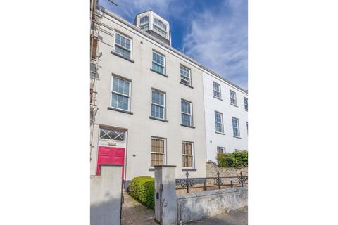 1 bedroom apartment for sale, George Road, St. Peter Port, Guernsey, Channel Islands