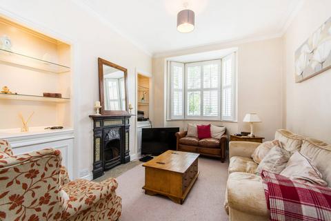 3 bedroom house to rent, Khyber Road, Battersea, London, SW11