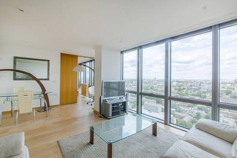 2 bedroom flat to rent, West India Quay, Canary Wharf, London, E14