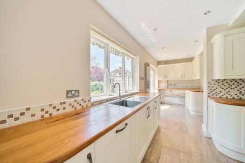 15 Agaton Road, London, SE9 3RN
