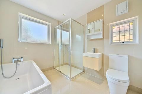 15 Agaton Road, London, SE9 3RN
