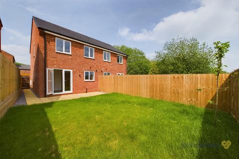 3 bedroom semi-detached house for sale, Forest View, Overseal